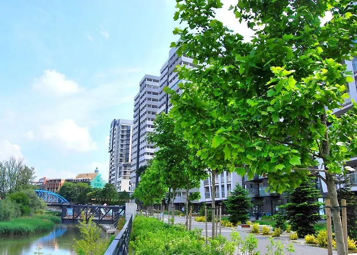 Two Towers Old Town Apartments-City Center-By The River-Observation Terrance On The Roof-Free Parking